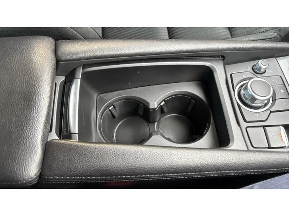 2017-mazda-mazda6-20-se-nav-big-36