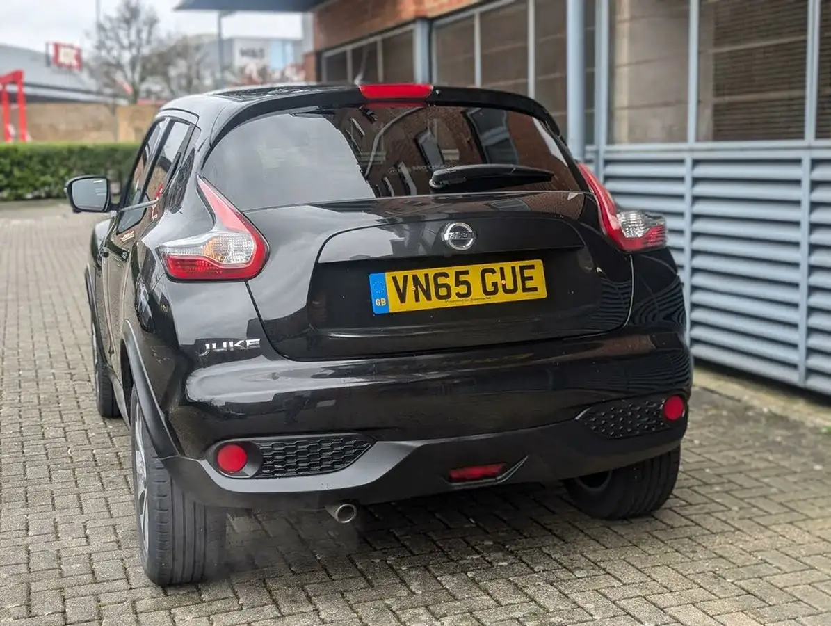 2015-nissan-juke-16-tekna-117ps-1598cc-xtronic-cvt-big-25