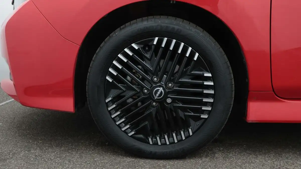 2022-nissan-leaf-e-n-connecta-39kwh-big-18
