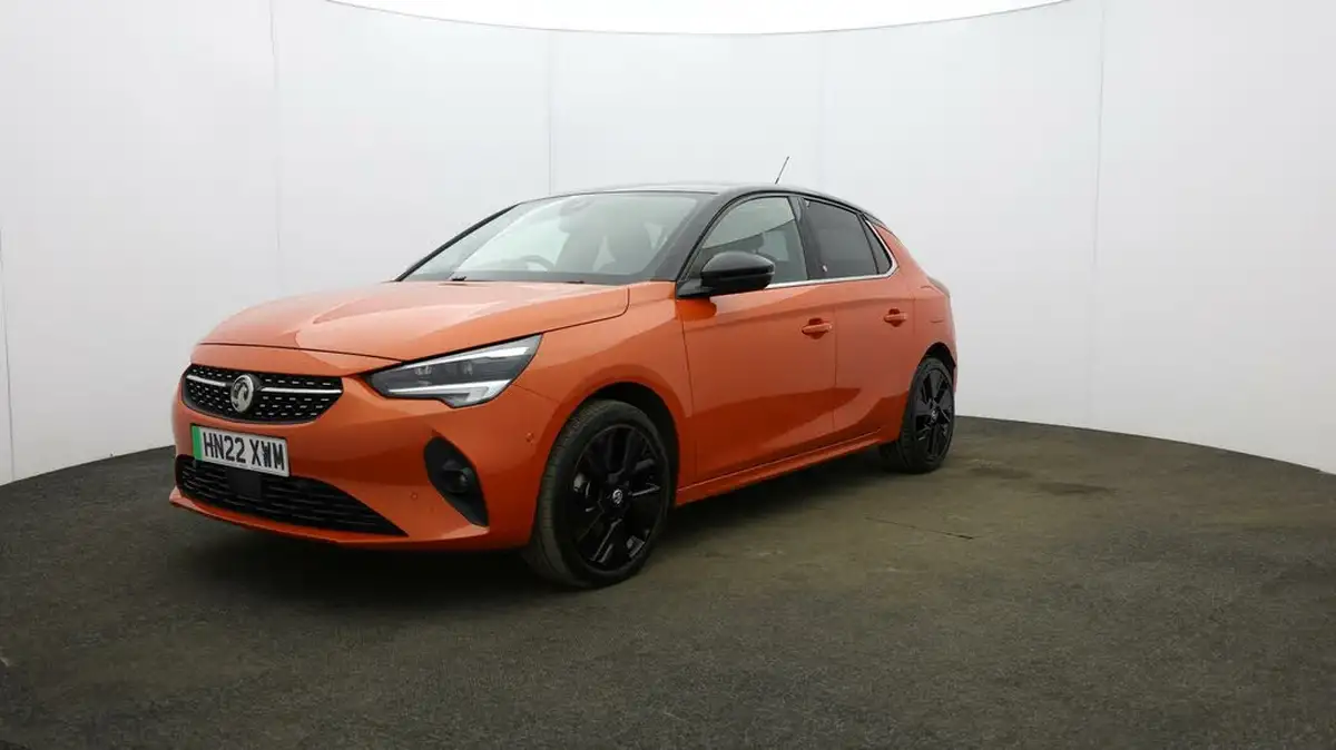2022-vauxhall-corsa-e-elite-premium-big-2