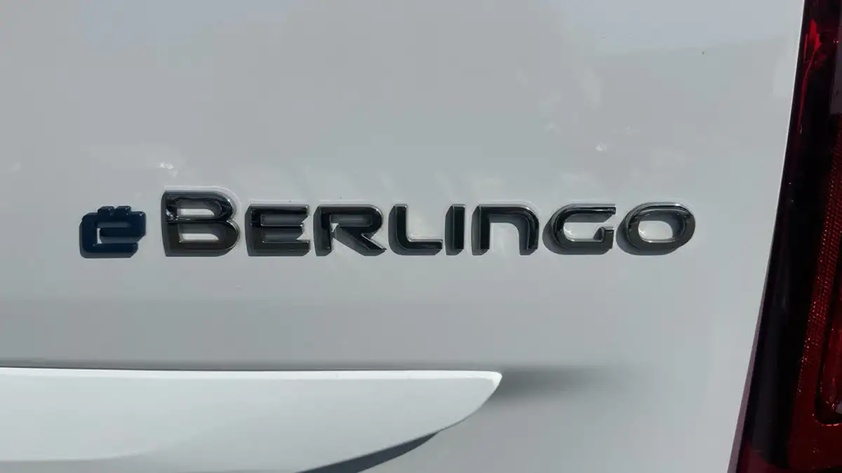 2024-citroen-berlingo-e-plus-m-size-big-43