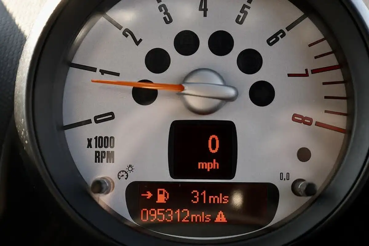 2014-mini-paceman-16-cooper-s-big-17
