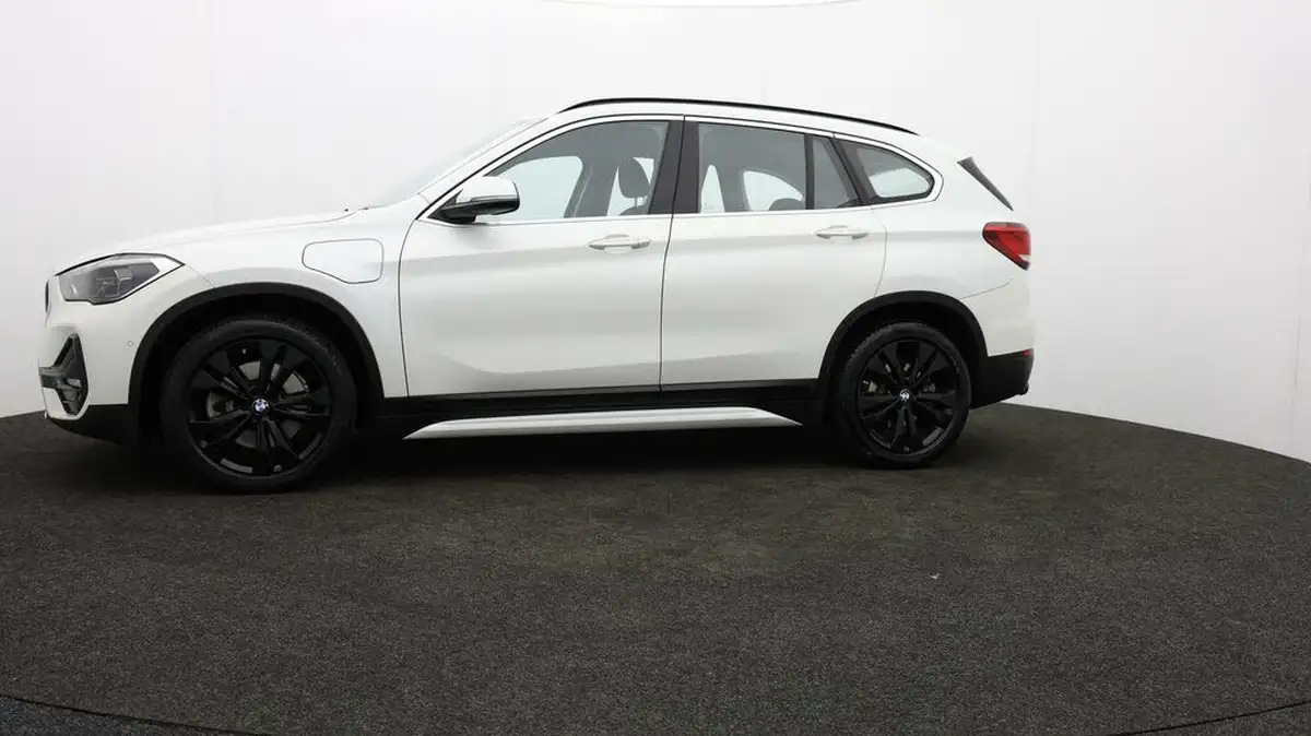 2021-bmw-x1-15-xdrive-25e-phev-sport-big-58