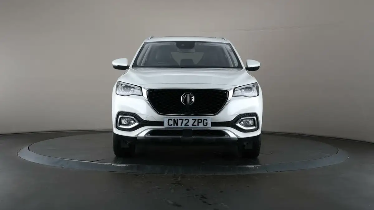 2022-mg-hs-15t-gdi-exclusive-162ps-big-2