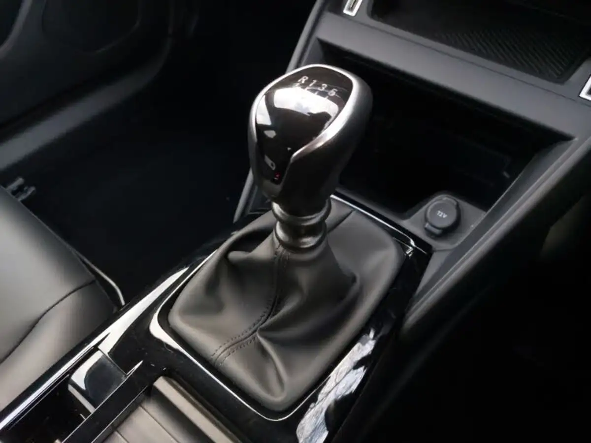 2021-citroen-c4-12-puretech-shine-130ps-big-13