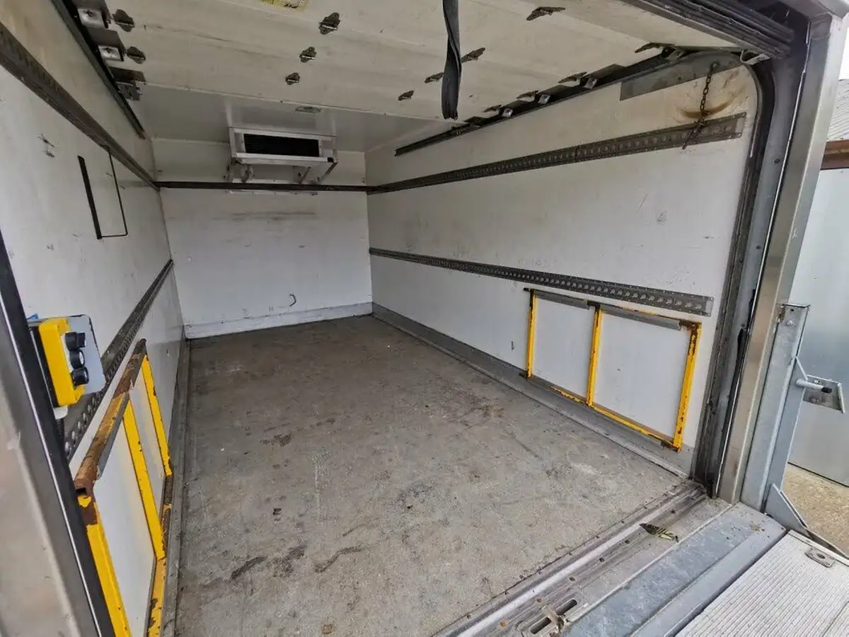 2015-citroen-relay-22td-35-l3-130-chassis-cab-big-10
