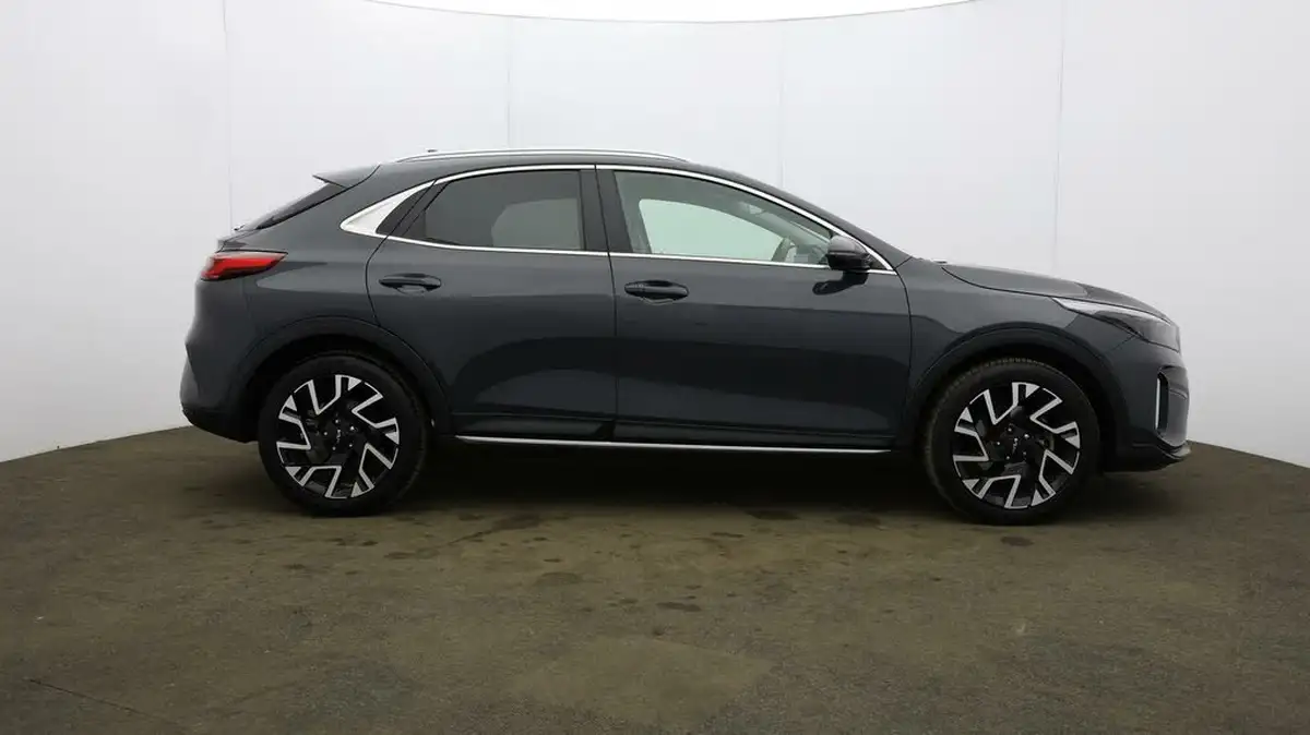2023-kia-xceed-15-t-gdi-3-158bhp-big-49
