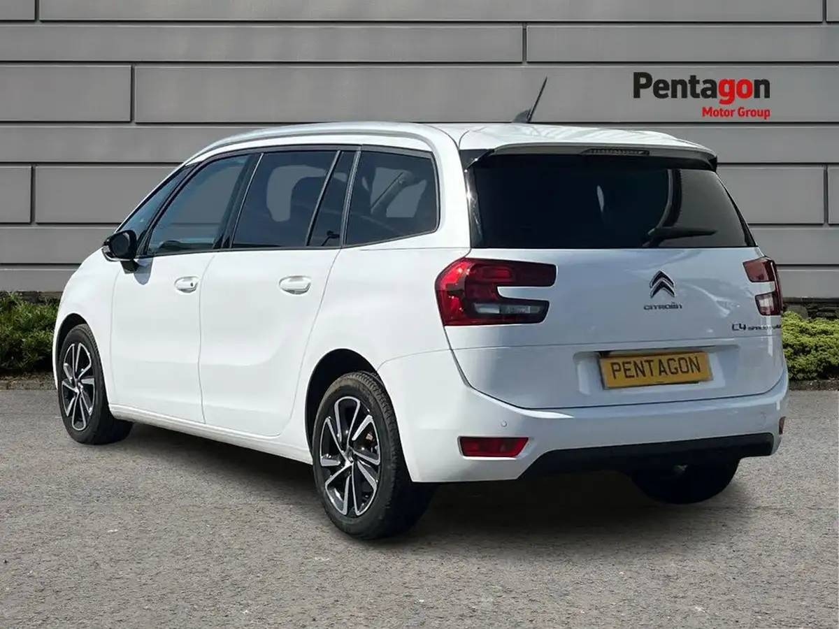2022-citroen-grand-c4-spacetourer-12-puretech-sense-eat8-big-1