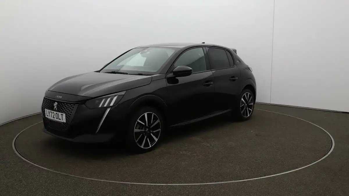 2023-peugeot-208-12-puretech-gt-100ps-eat8-big-3