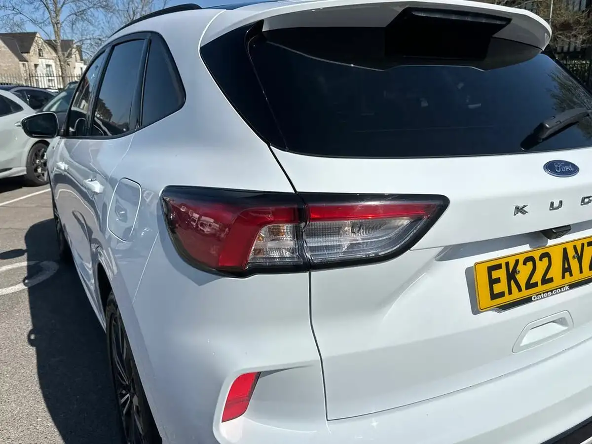 2022-ford-kuga-15-st-line-x-edition-big-32