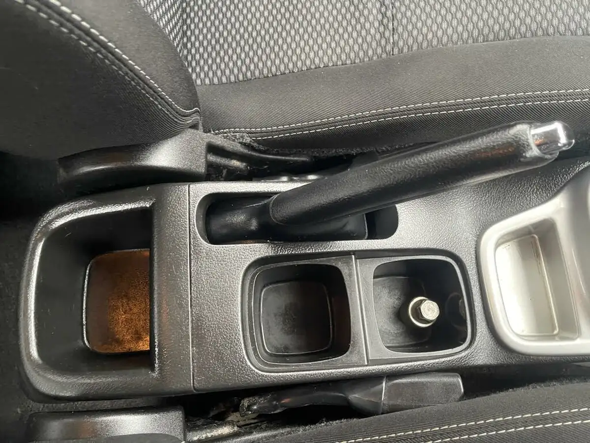 2016-suzuki-vitara-16-sz4-big-21