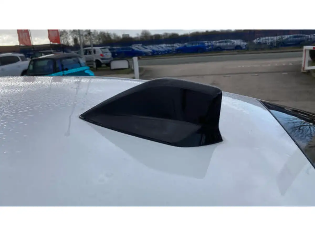 2024-citroen-c4-12-puretech-max-130ps-ss-big-24