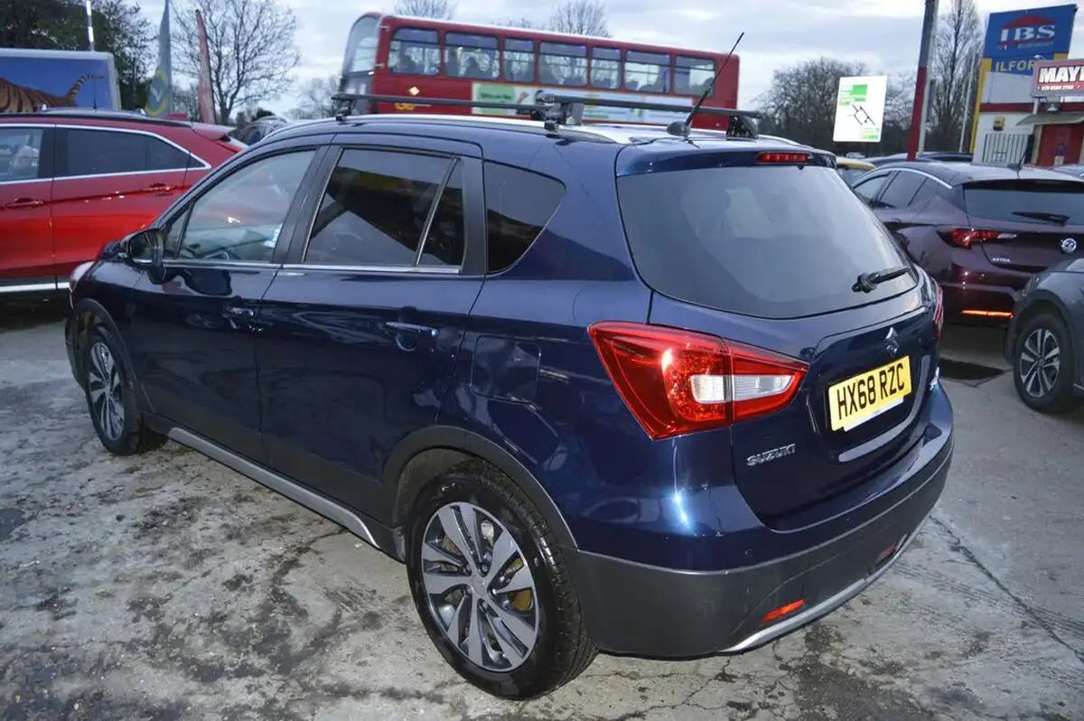 2018-suzuki-s-cross-10-boosterjet-sz-t-111ps-998cc-auto-big-3