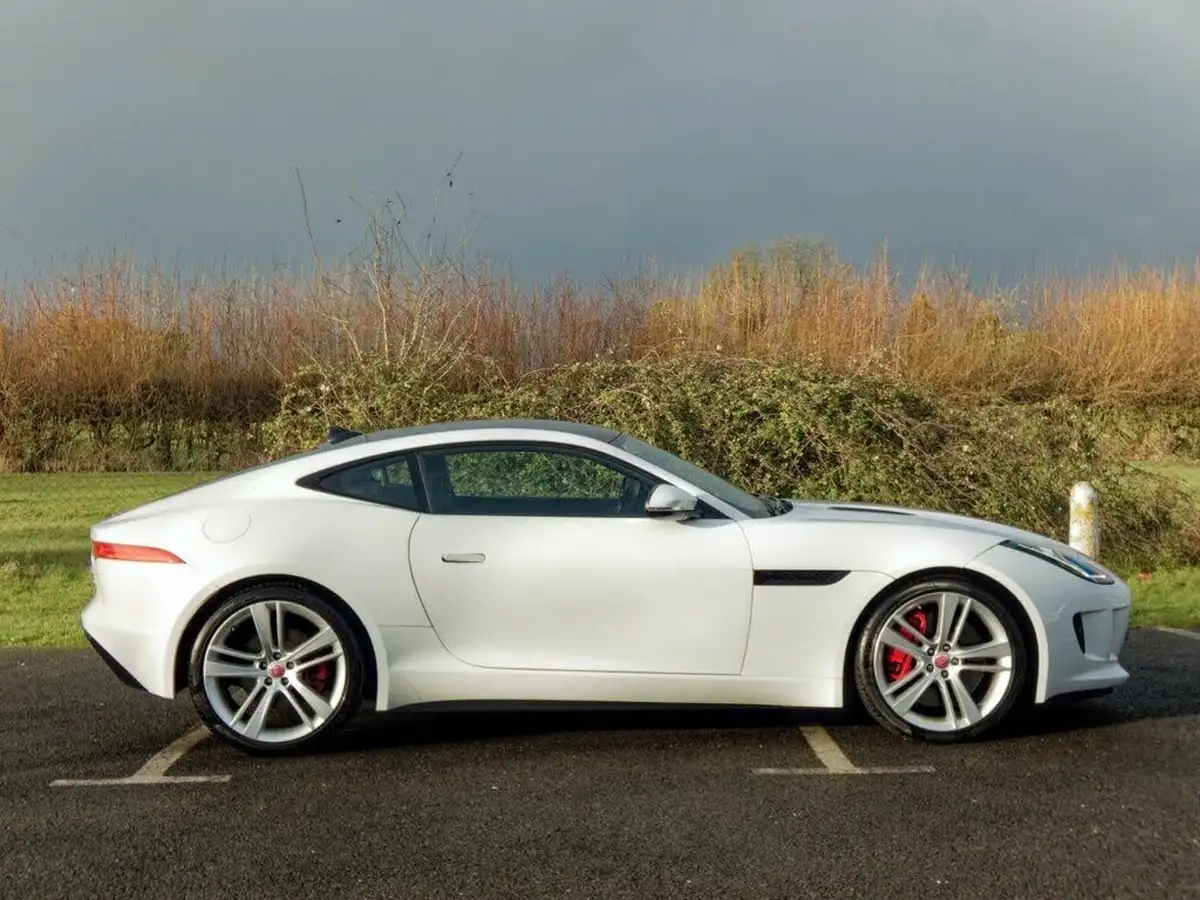 2016-jaguar-f-type-30-v6-sc-s-coupe-auto-big-5