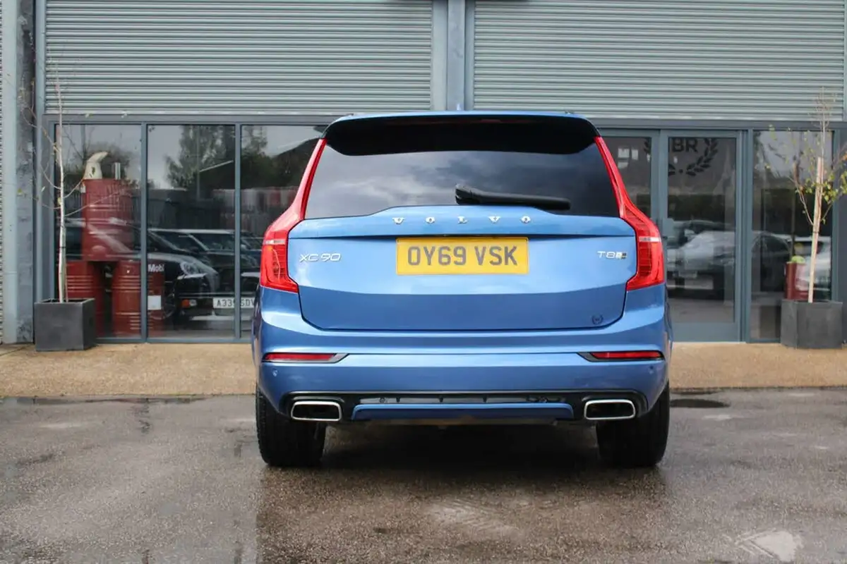 2019-volvo-xc90-20-t8-r-design-pro-390bhp-big-7