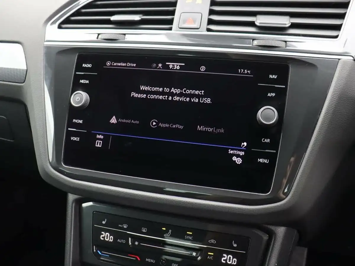 2021-volkswagen-tiguan-20tdi-life-dsg-big-28