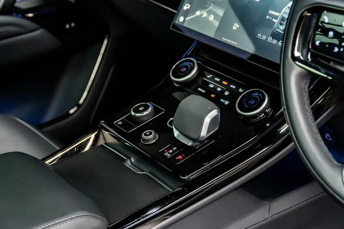 2023-land-rover-range-rover-sport-30-d350-autobiography-big-32