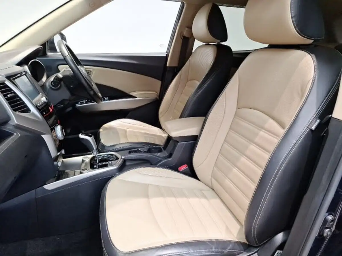 2018-kgm-ssangyong-tivoli-16td-elx-red-styling-packblack-auto-big-4