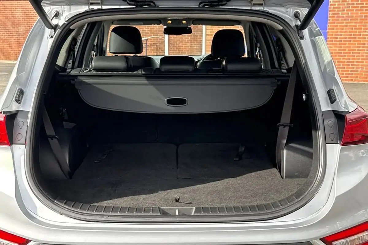 2019-hyundai-santa-fe-22-crdi-premium-4wd-auto-big-6