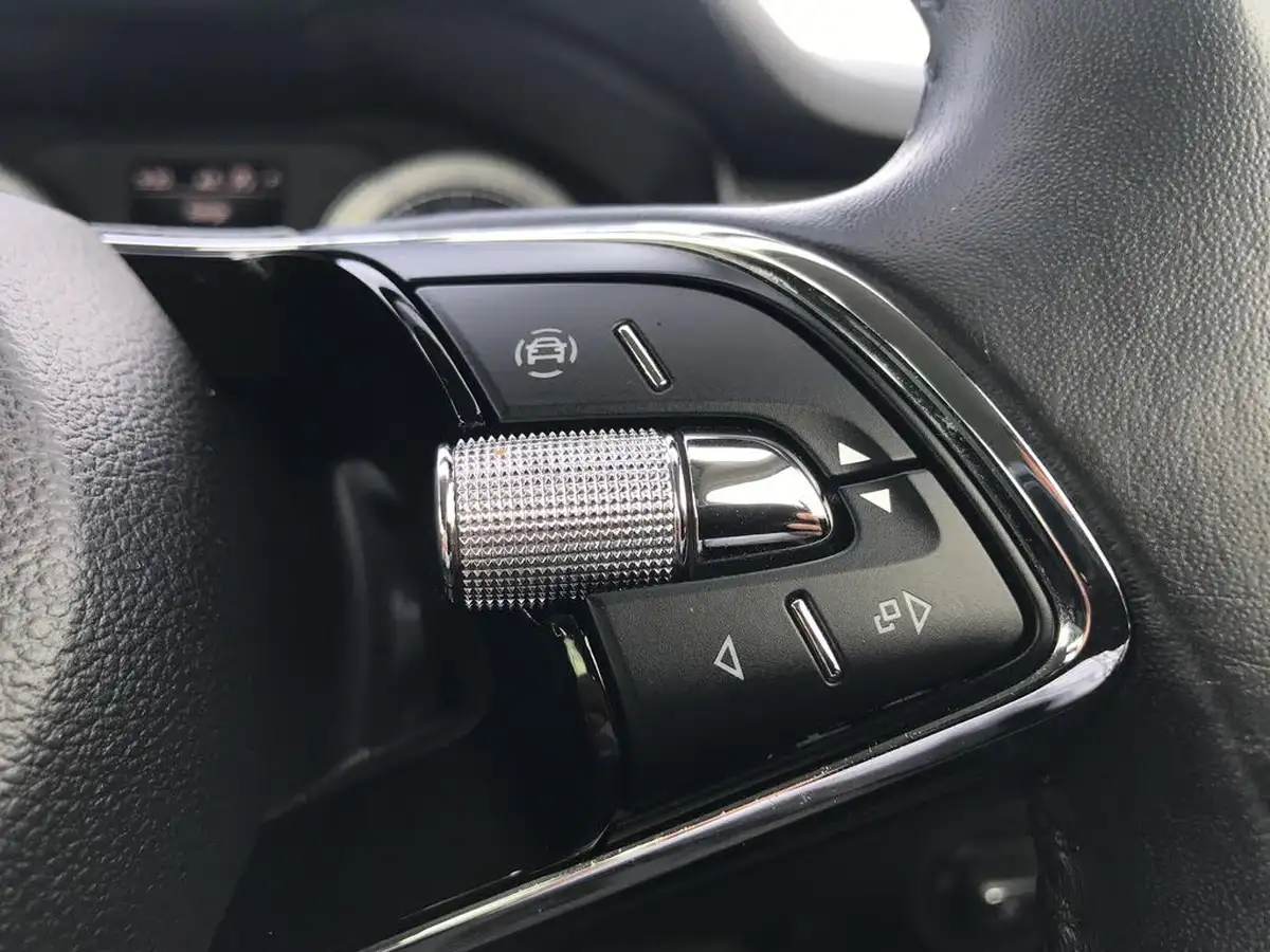 2021-skoda-kodiaq-20tdi-se-l-150ps-scr-dsg-big-23