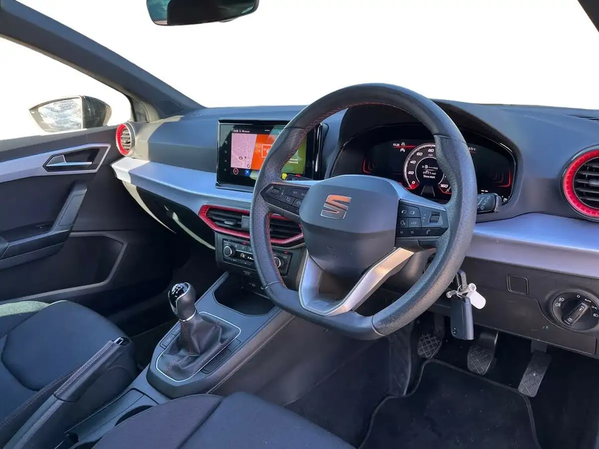 2023-seat-ibiza-10-tsi-fr-110ps-big-4