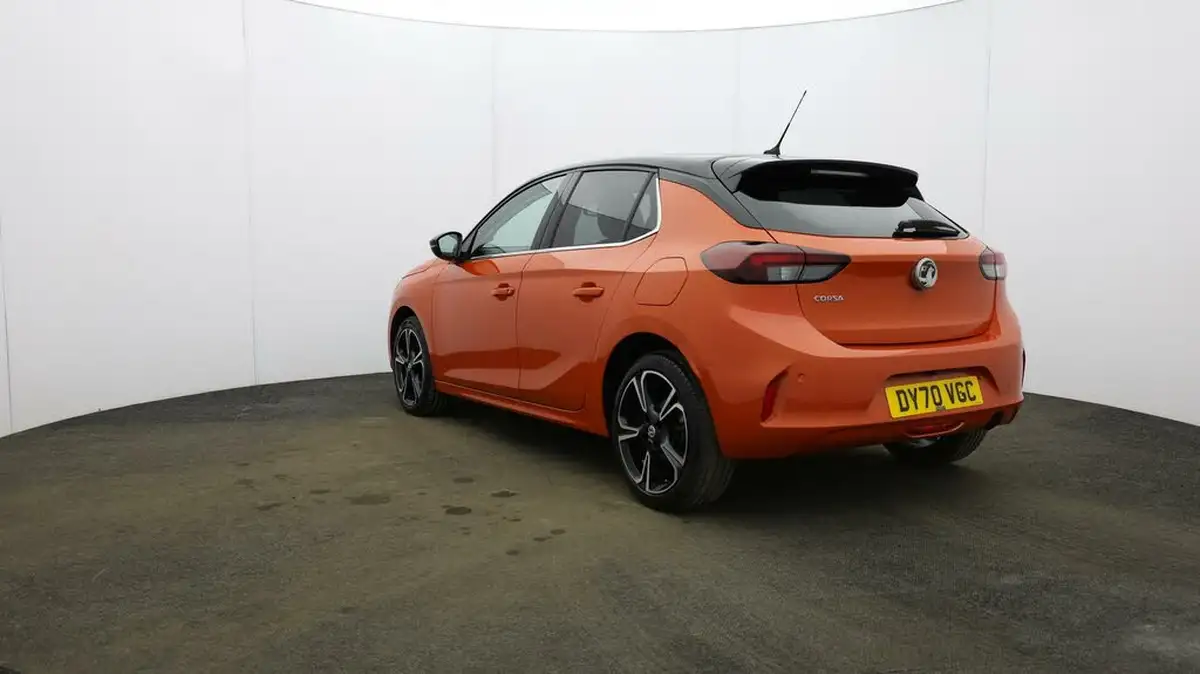 2020-vauxhall-corsa-12-turbo-elite-nav-premium-big-36