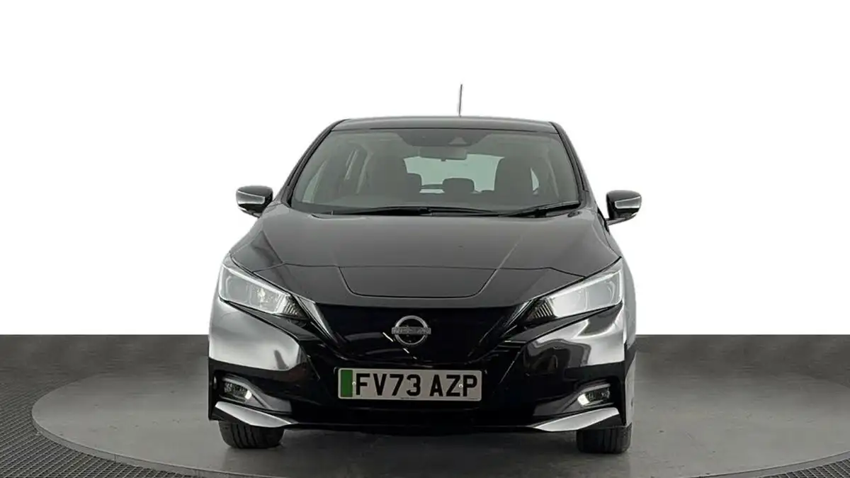 2023-nissan-leaf-e-acenta-39kwh-big-7