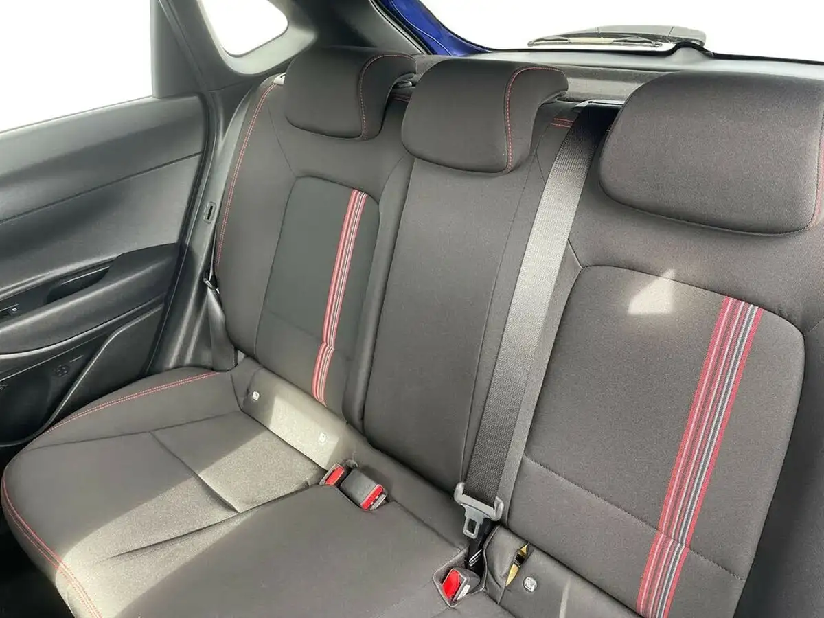 2022-hyundai-i20-10-t-gdi-n-line-dct-big-8
