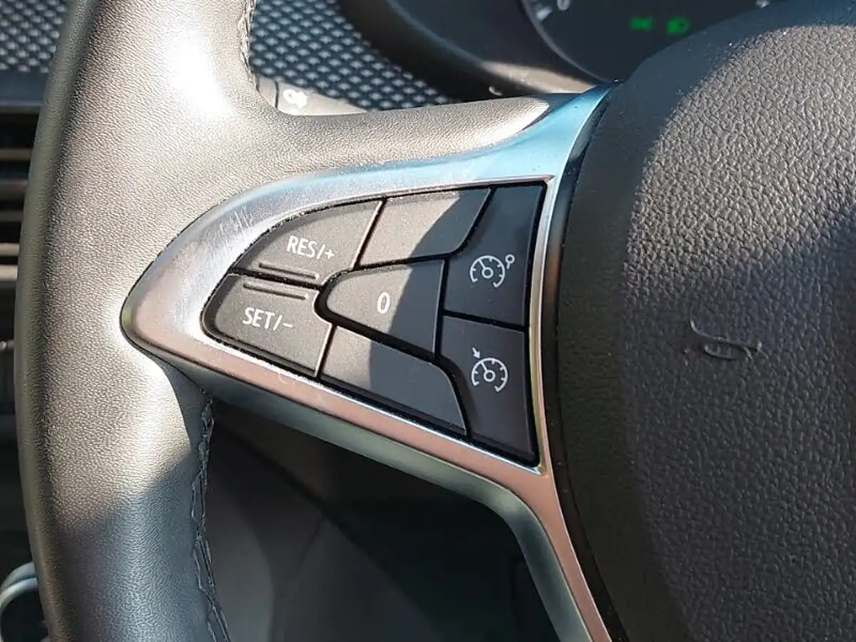 2023-dacia-jogger-10-tce-extreme-se-big-15