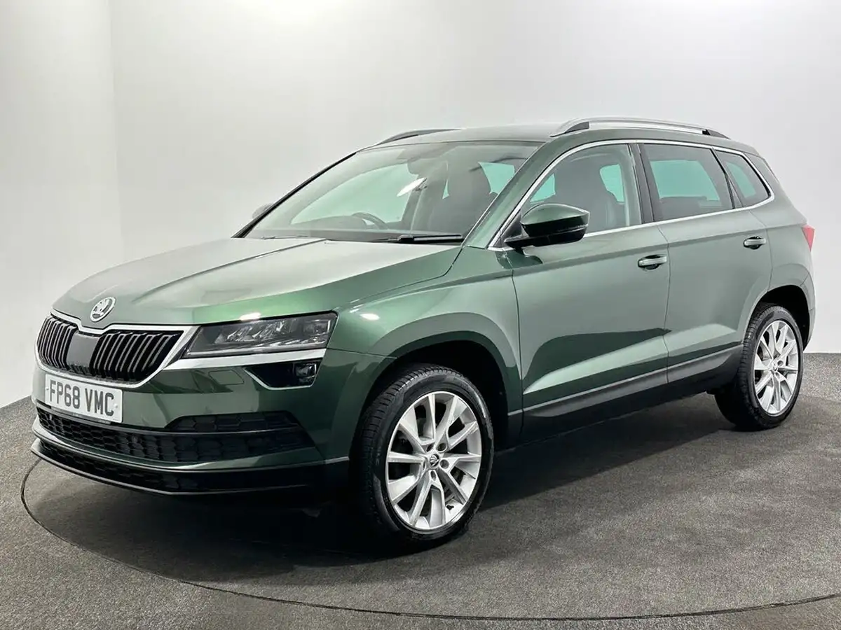 2018-skoda-karoq-16tdi-se-l-scr-1596cc-dsg-big-3