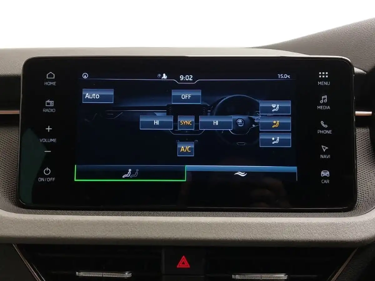 2024-skoda-kamiq-10-tsi-se-l-116ps-dsg-big-15