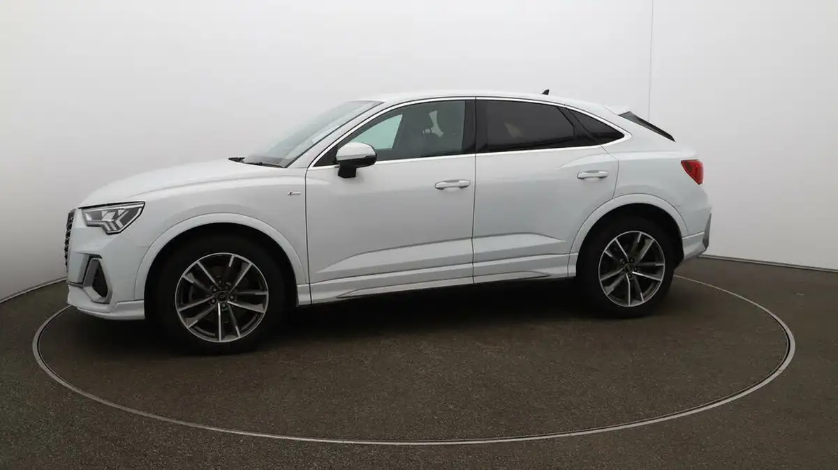 2020-audi-q3-20-45-tfsi-s-line-sportback-big-64