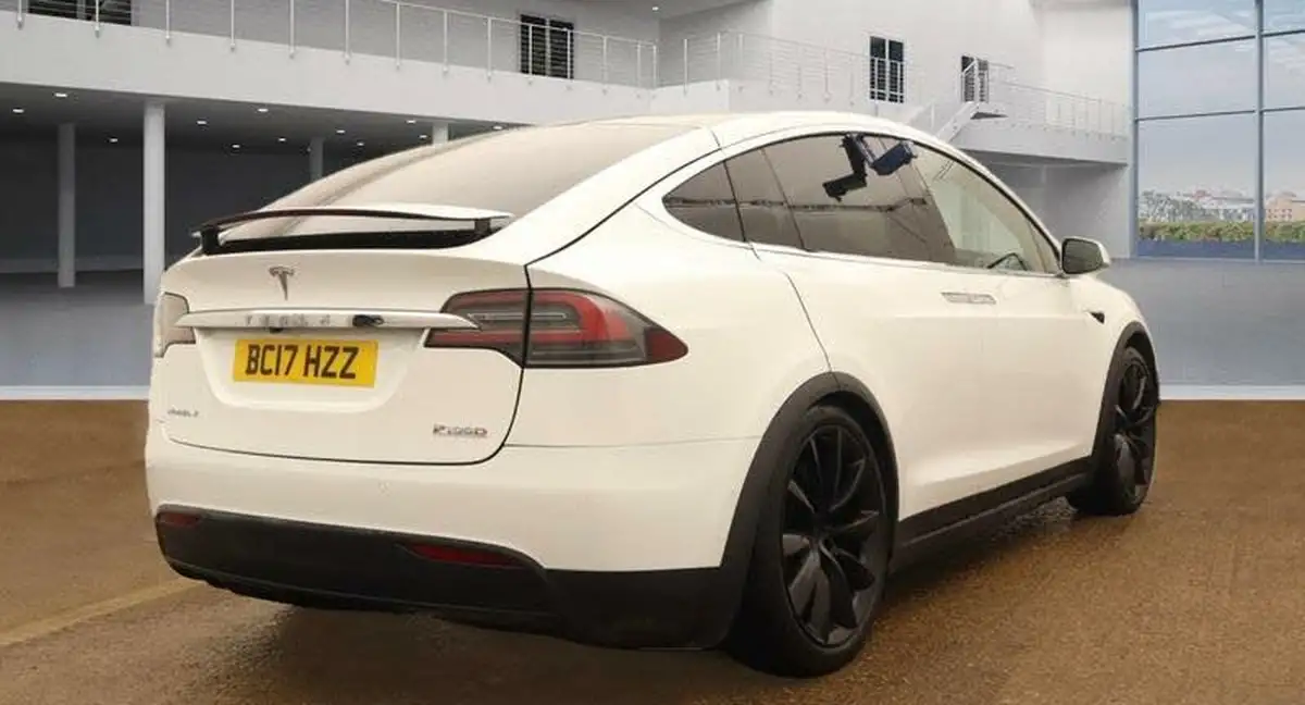 2017-tesla-model-x-e-p100d-big-3