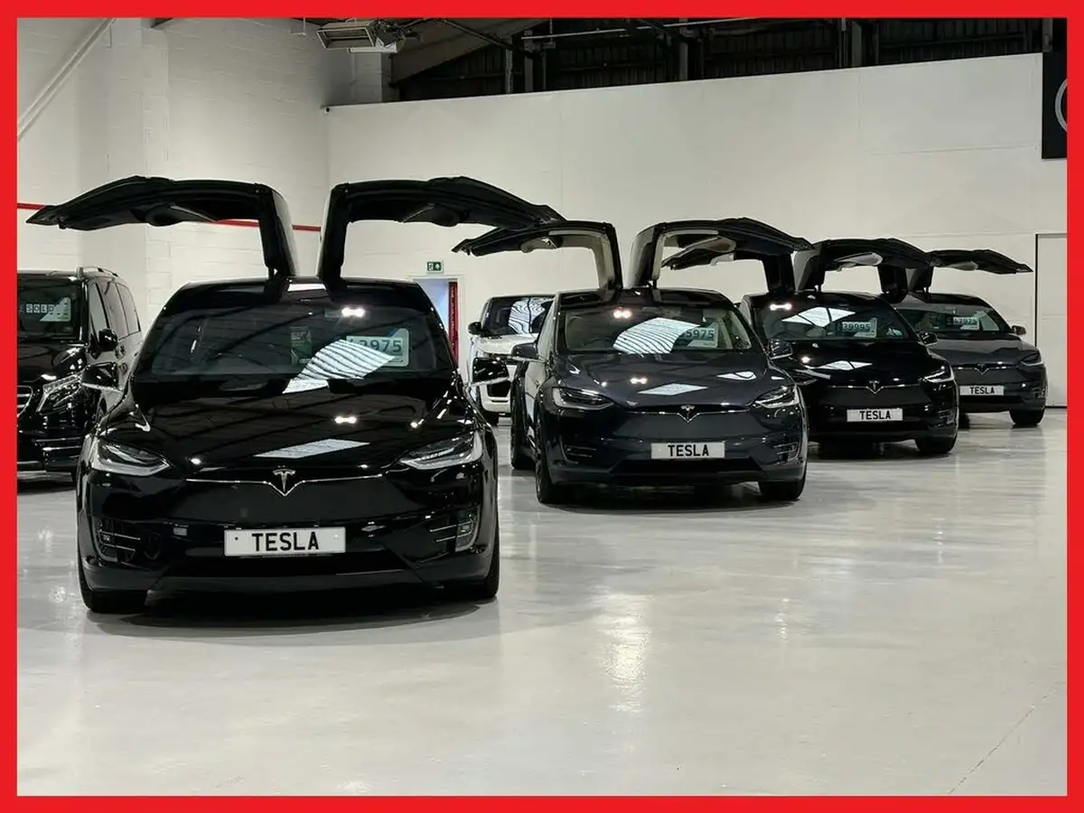 2022-tesla-model-y-e-performance-big-1