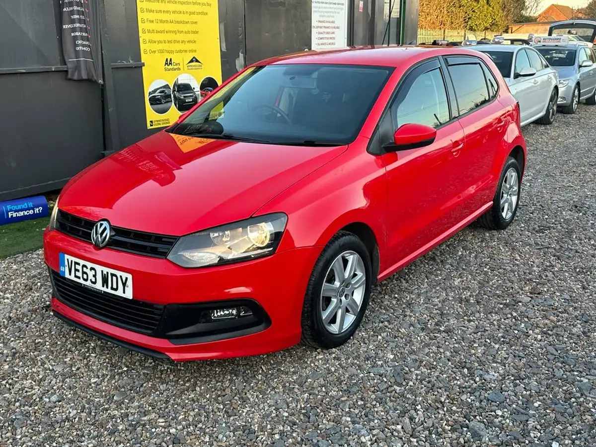 2014-volkswagen-polo-14-match-edition-5d-big-13