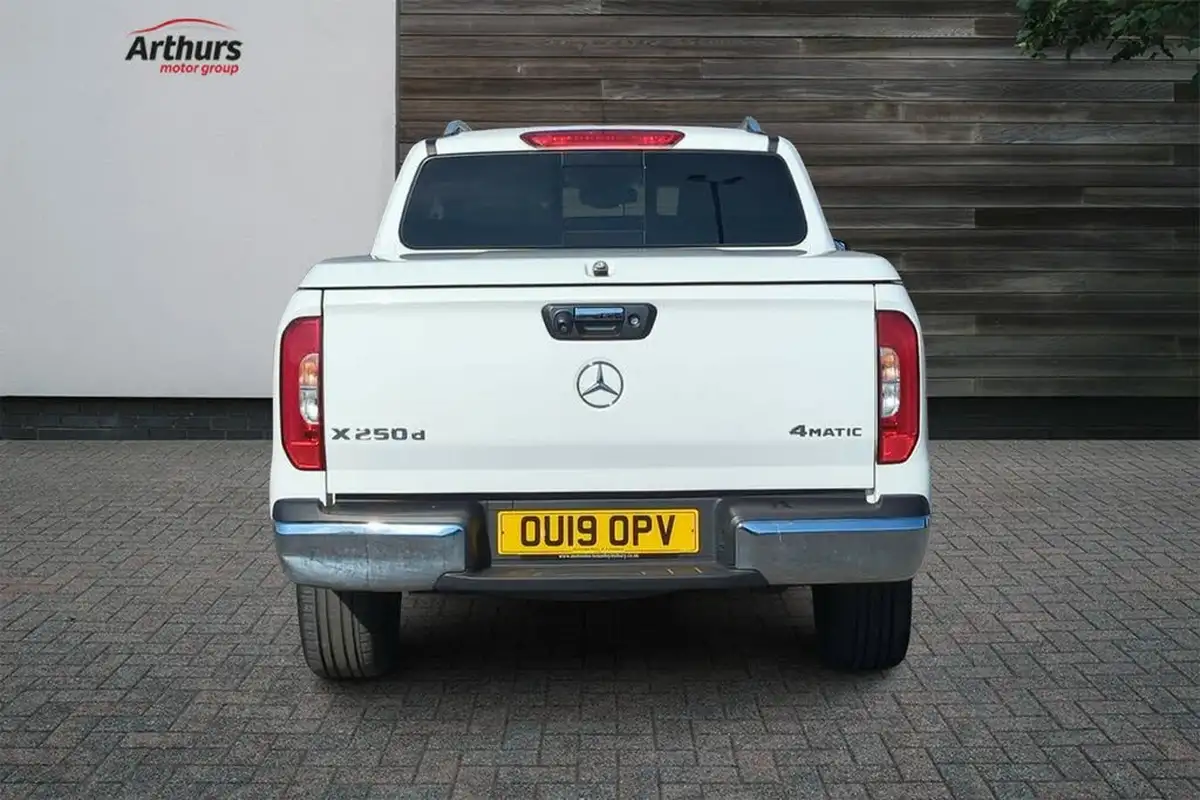 2019-mercedes-benz-x-class-23td-250-power-big-3
