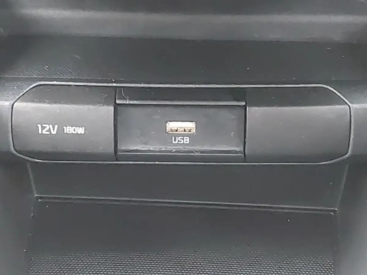 2022-kia-stonic-10-t-gdi-2-big-16