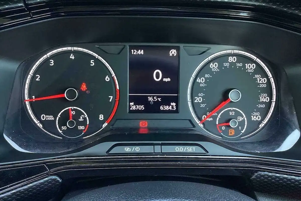 2021-volkswagen-t-cross-10-tsi-se-95ps-big-17