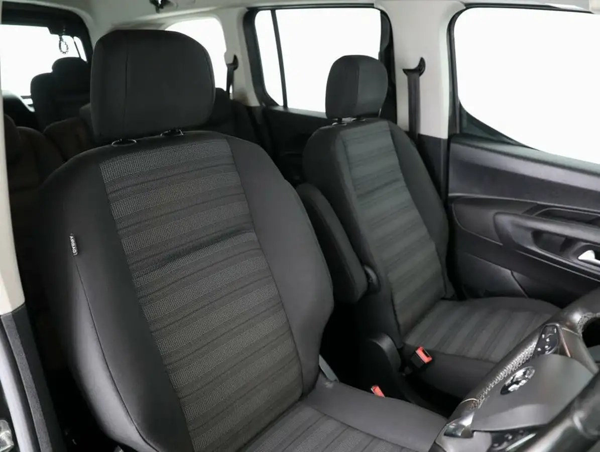 2022-vauxhall-combo-life-15-se-xl-100ps-big-20
