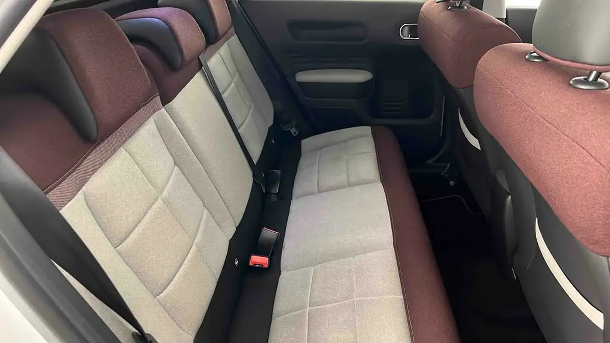 2018-citroen-c4-cactus-12-puretech-flair-110ps-eat6-big-12