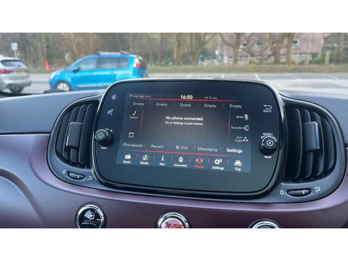 2020-fiat-500-10-star-big-11