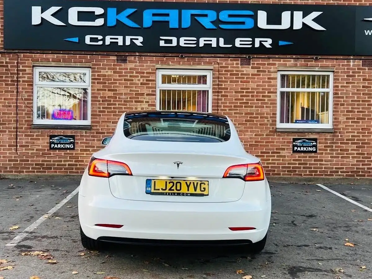 2020-tesla-model-3-e-standard-plus-big-51