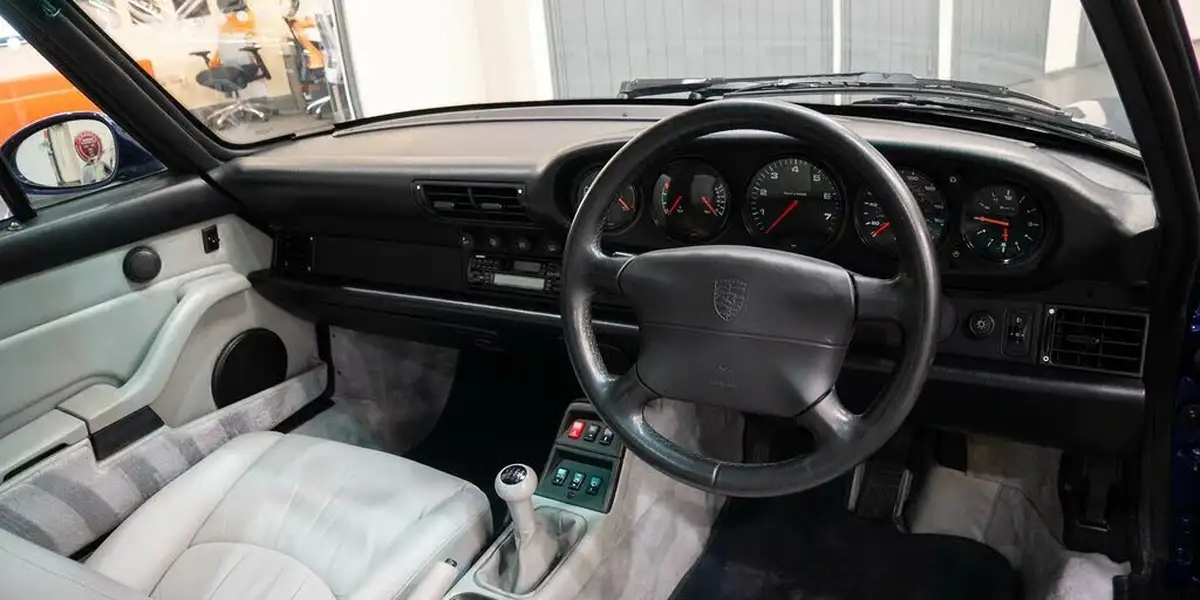 1996-porsche-911-36-targa-big-12