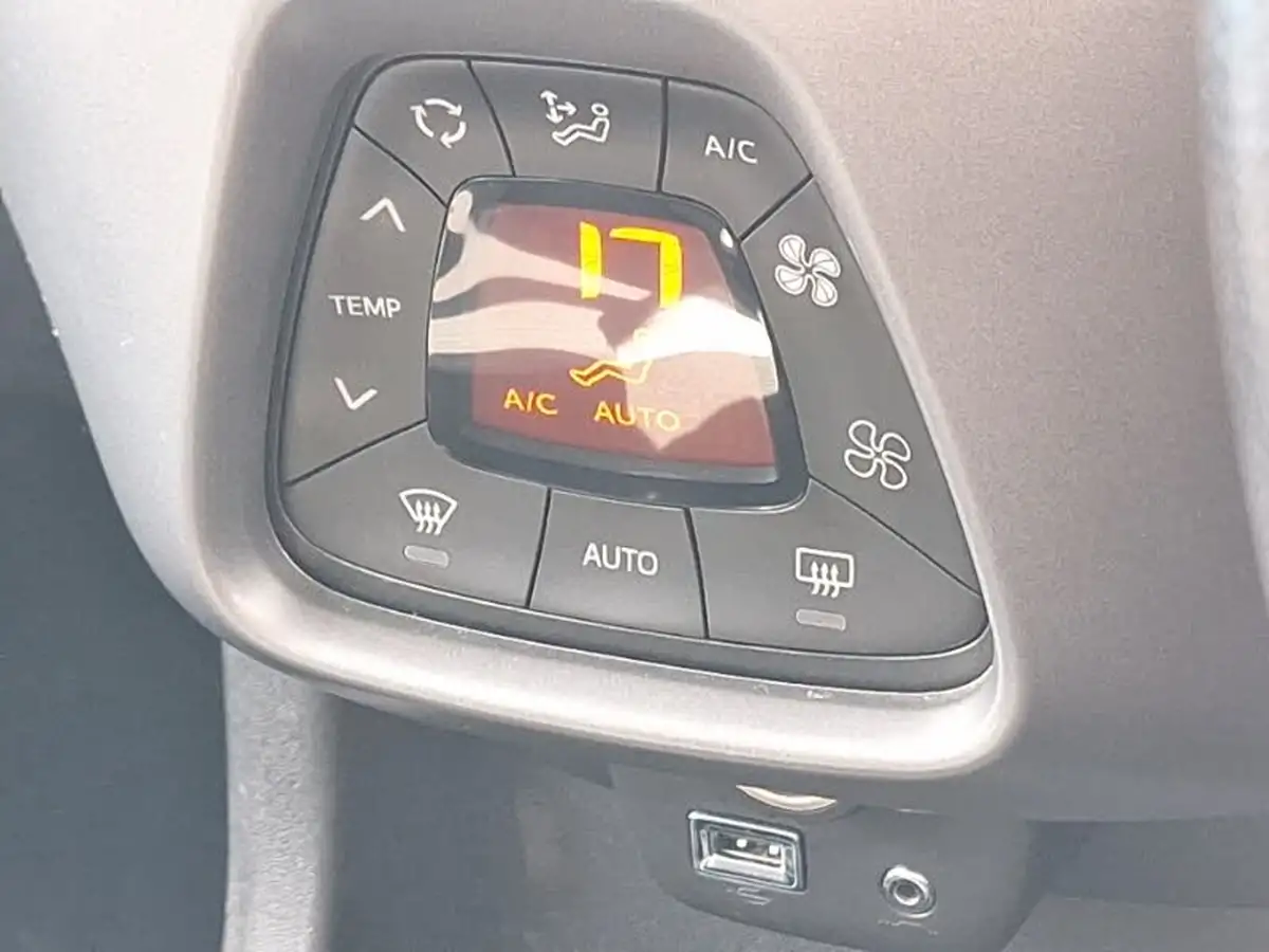 2019-toyota-aygo-10-vvt-i-x-plore-big-14