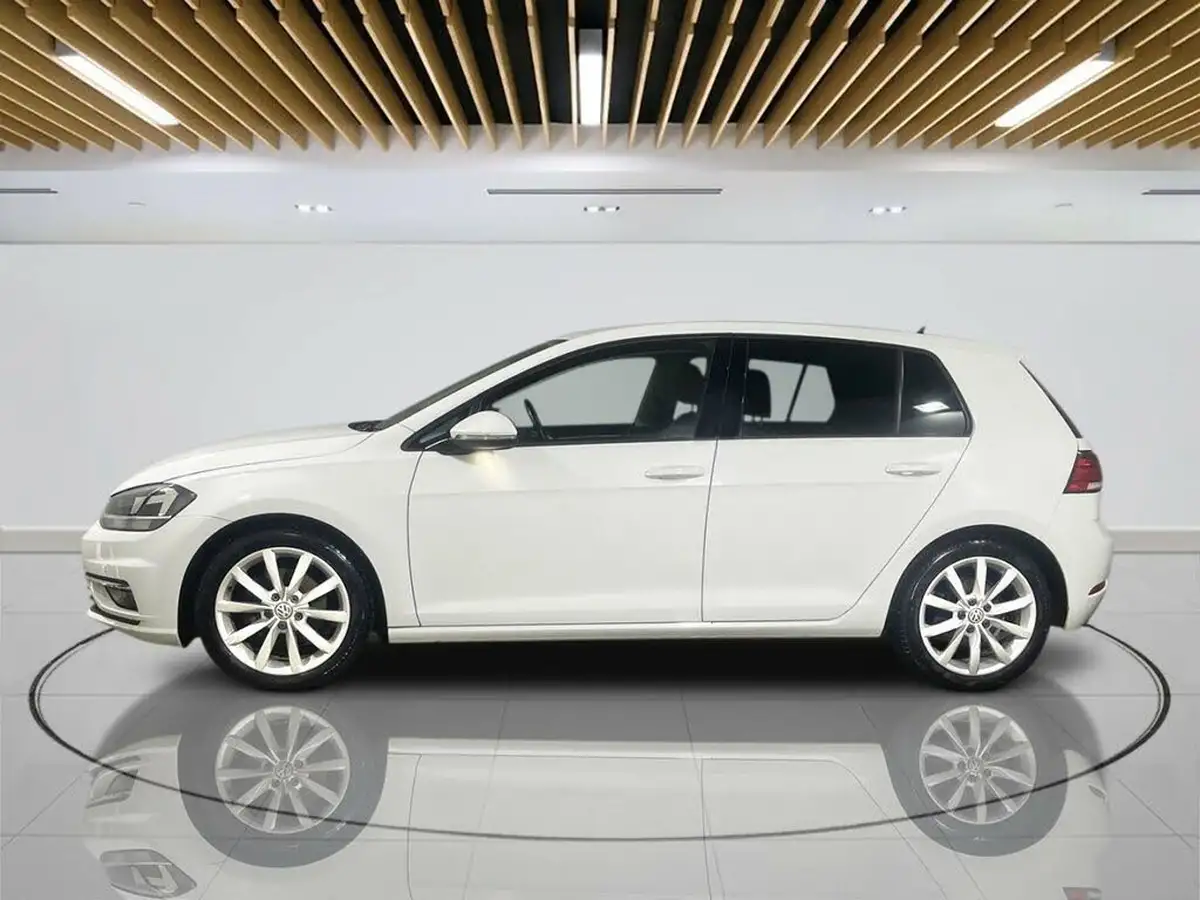 2017-volkswagen-golf-15-tsi-gt-150ps-hatchback-5d-big-3