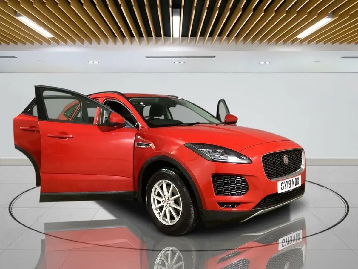 2019-jaguar-e-pace-20-i4d-150ps-big-10