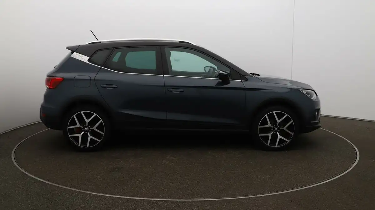 2021-seat-arona-10-tsi-fr-red-edition-big-48
