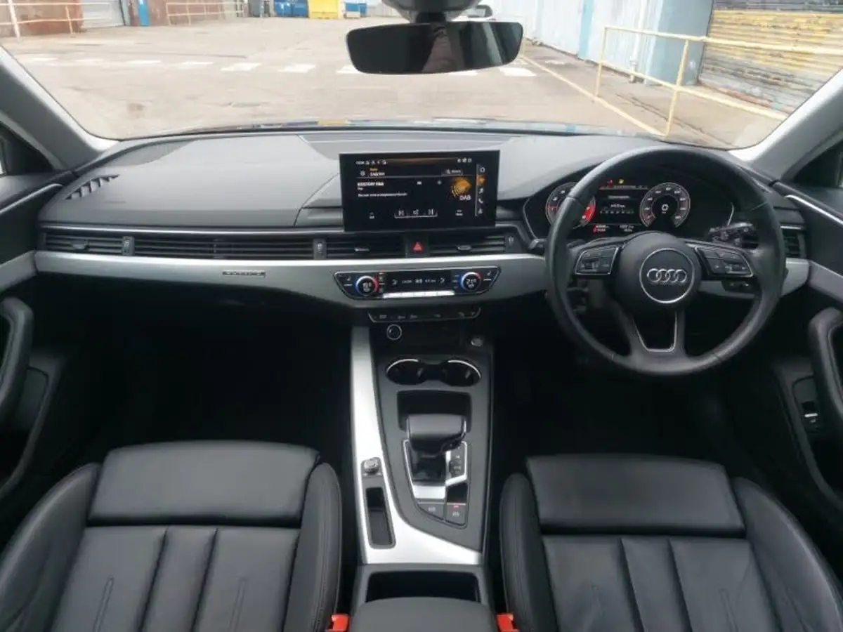 2020-audi-a4-avant-20-45-tfsi-s-line-245ps-big-2