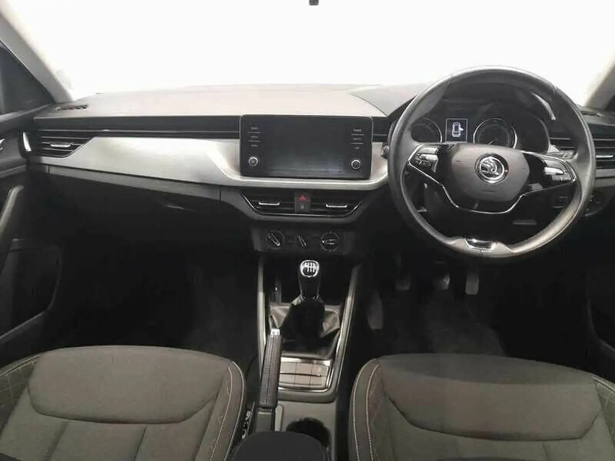 2021-skoda-kamiq-10-tsi-se-109ps-big-12