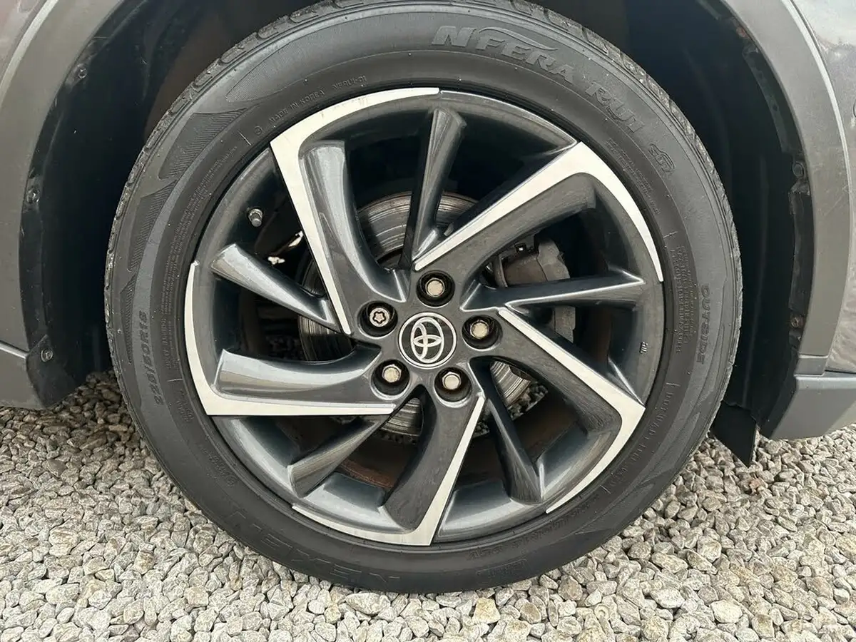 2019-toyota-c-hr-20-vvt-i-dynamic-big-17